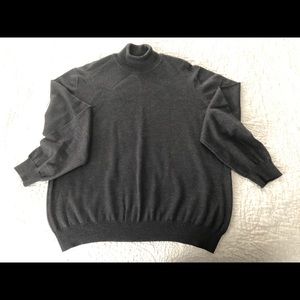 Merino wool men’s turtleneck sweater